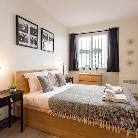 Appartement Magnificent Studio - 2p - Epinettes Paris